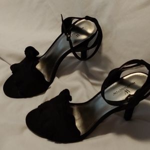 Brand new black heels